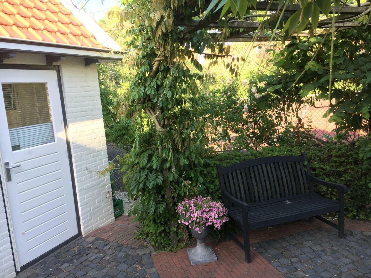 Casa Qirih Hotel Zierikzee Exterior foto